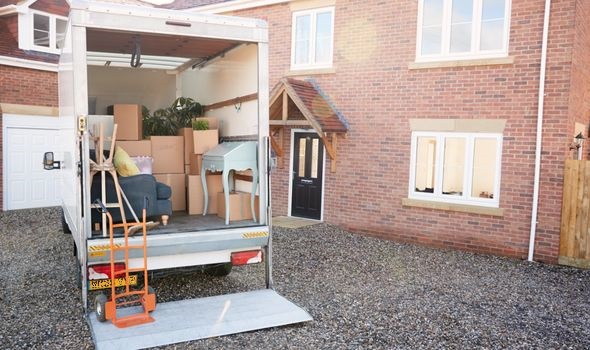 How to Avoid Getting Ripped Off When Moving Home